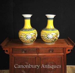 Coppia cinesi Famille Jaune porcellana Urne Shangping Form