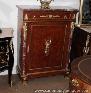 Singolo armadio francese imperiale Credenza Kingwood Ormolu