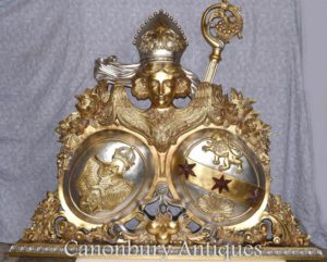 Scultura russa della scultura a stemma scolpita mano dorata