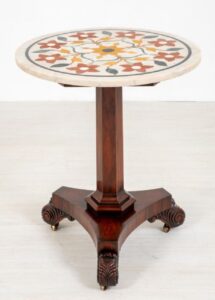 Tavolino antico William IV con piano in marmo del 1900