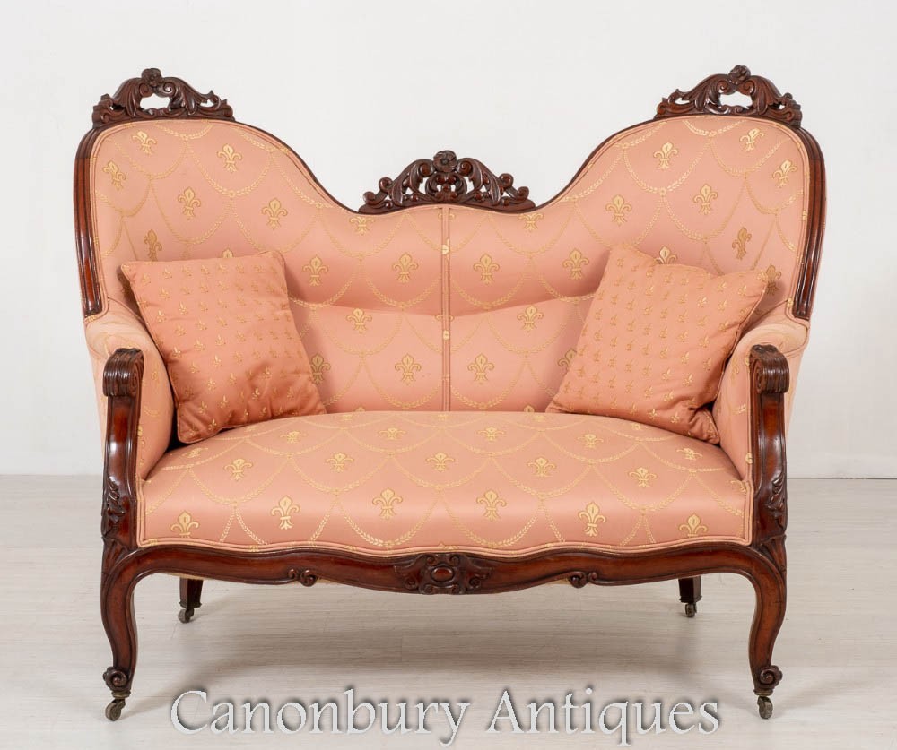 Antico divano vittoriano divano del 1860 circa interni