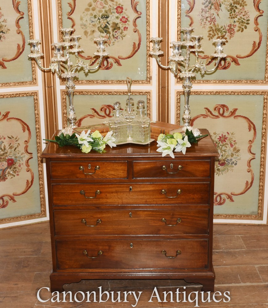 Cassettiera georgiana in mogano antico 1790