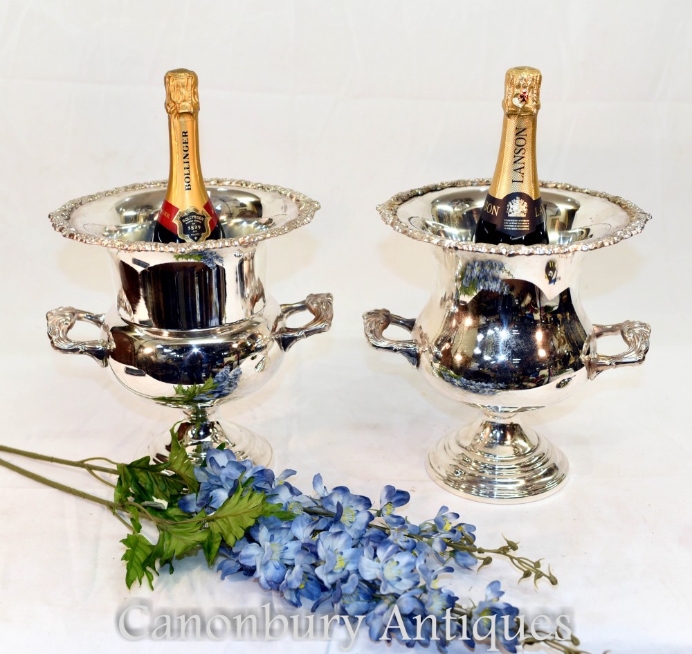 Coppia di urne in lamiera d'argento - Secchielli per vino champagne edoardiani