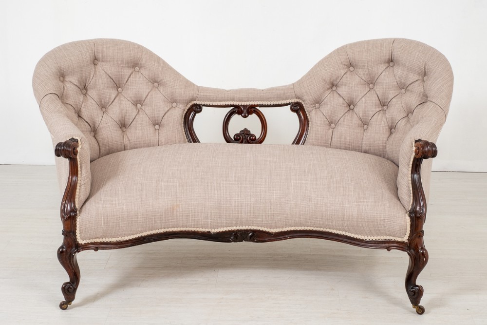 Divano vittoriano - Divano divano in palissandro con schienale color cammello, 1860