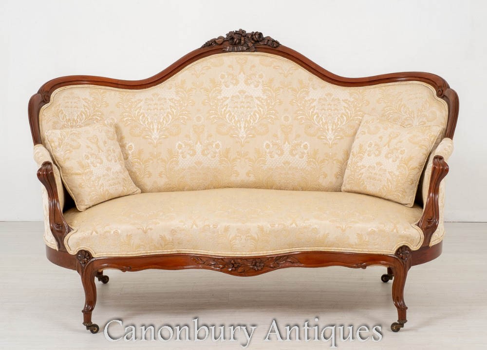 Divano vittoriano in mogano - Antico divano intagliato del 1870